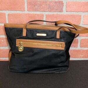 Michael Kors Kempton nylon tote handbag purse (VV)